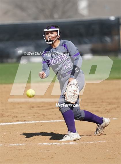 Thumbnail 3 in Belton vs. Boerne (NFCA Texas High School Leadoff Classic) photogallery.