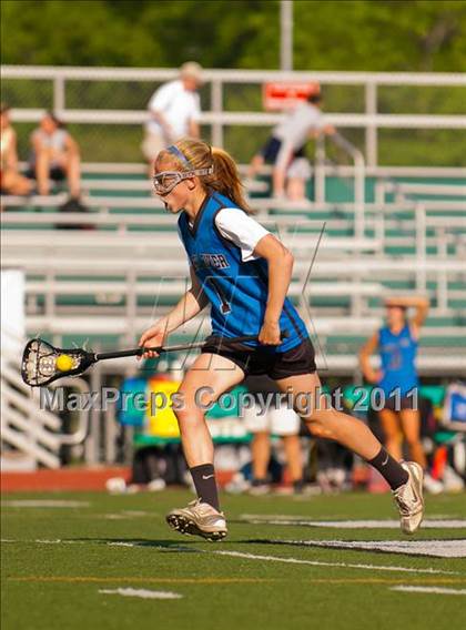 Thumbnail 1 in Pleasantville vs. Pearl River (Section 1 Class C Final) photogallery.