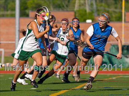 Thumbnail 2 in Pleasantville vs. Pearl River (Section 1 Class C Final) photogallery.