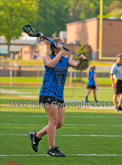 Thumbnail 2 in Pleasantville vs. Pearl River (Section 1 Class C Final) photogallery.