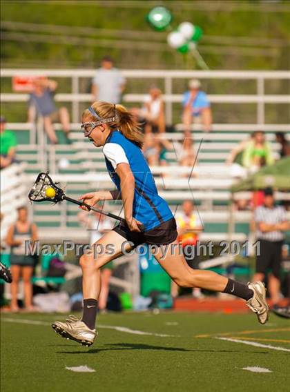 Thumbnail 2 in Pleasantville vs. Pearl River (Section 1 Class C Final) photogallery.