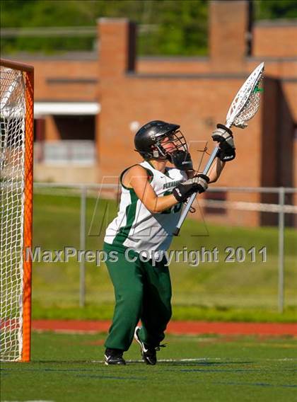 Thumbnail 3 in Pleasantville vs. Pearl River (Section 1 Class C Final) photogallery.