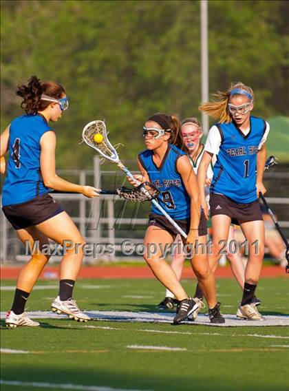 Thumbnail 1 in Pleasantville vs. Pearl River (Section 1 Class C Final) photogallery.