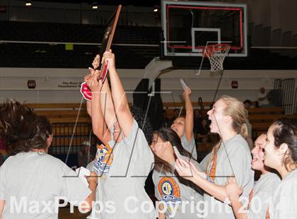 Thumbnail 1 in Lakeside vs. Santa Barbara (CIF SS D3AA Final) photogallery.