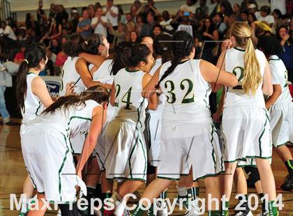 Thumbnail 2 in Lakeside vs. Santa Barbara (CIF SS D3AA Final) photogallery.