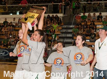 Thumbnail 2 in Lakeside vs. Santa Barbara (CIF SS D3AA Final) photogallery.