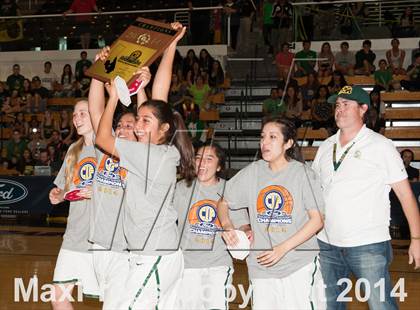 Thumbnail 1 in Lakeside vs. Santa Barbara (CIF SS D3AA Final) photogallery.