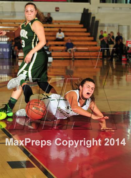 Thumbnail 1 in Lakeside vs. Santa Barbara (CIF SS D3AA Final) photogallery.