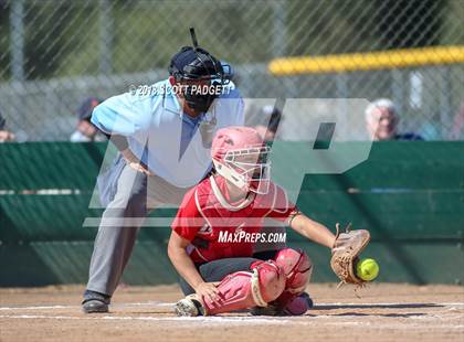 Thumbnail 3 in Murrieta Mesa vs. Elsinore (Stu Penter Classic) photogallery.