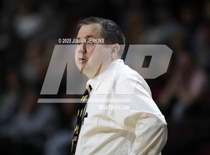 Thumbnail 2 in Middleton vs. Bishop Kelly (SIC Central Section 5A Final) photogallery.
