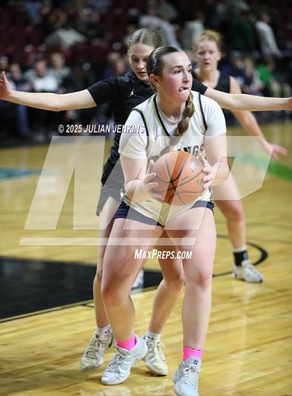 Thumbnail 2 in Middleton vs. Bishop Kelly (SIC Central Section 5A Final) photogallery.