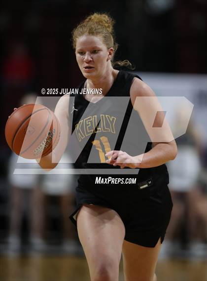 Thumbnail 3 in Middleton vs. Bishop Kelly (SIC Central Section 5A Final) photogallery.