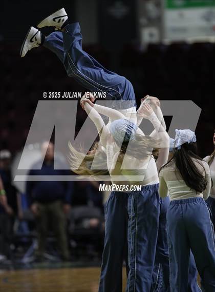 Thumbnail 1 in Middleton vs. Bishop Kelly (SIC Central Section 5A Final) photogallery.