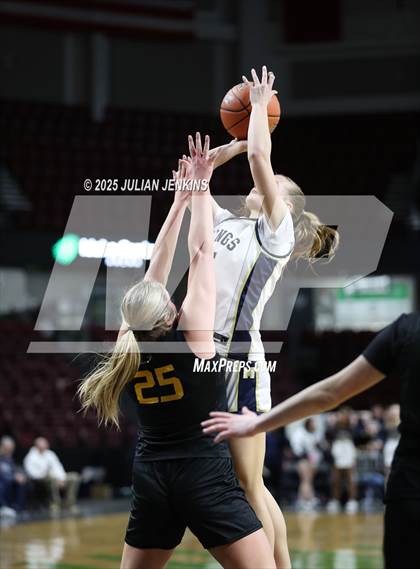 Thumbnail 1 in Middleton vs. Bishop Kelly (SIC Central Section 5A Final) photogallery.