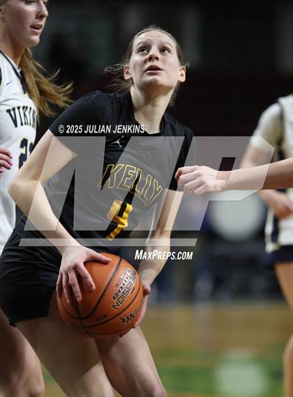 Thumbnail 3 in Middleton vs. Bishop Kelly (SIC Central Section 5A Final) photogallery.