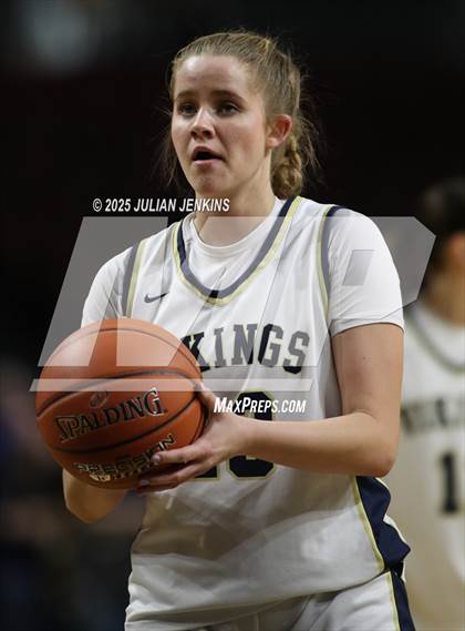 Thumbnail 2 in Middleton vs. Bishop Kelly (SIC Central Section 5A Final) photogallery.