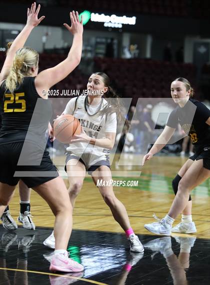 Thumbnail 3 in Middleton vs. Bishop Kelly (SIC Central Section 5A Final) photogallery.