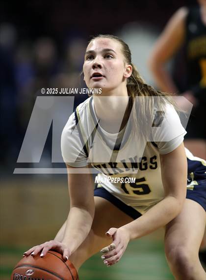 Thumbnail 2 in Middleton vs. Bishop Kelly (SIC Central Section 5A Final) photogallery.