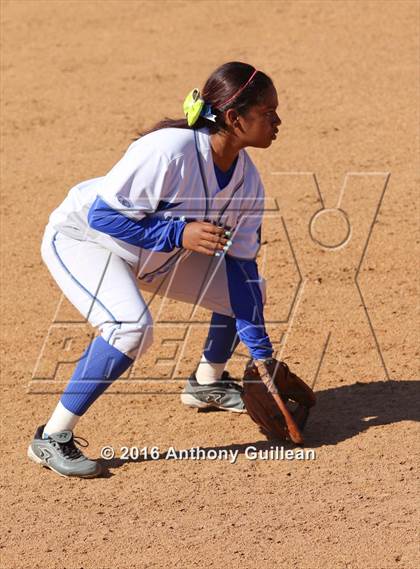 Thumbnail 3 in Lompoc vs. Louisville (CIF SS Div 5 Final) photogallery.
