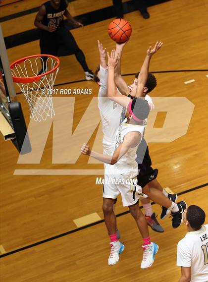 Thumbnail 1 in Grand Island @ Lincoln Southeast photogallery.