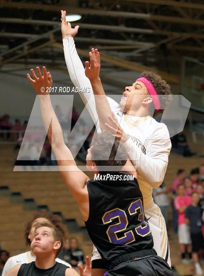 Thumbnail 3 in Grand Island @ Lincoln Southeast photogallery.