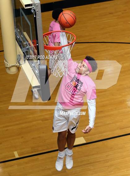 Thumbnail 3 in Grand Island @ Lincoln Southeast photogallery.