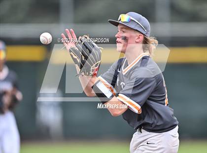 Thumbnail 2 in Flatirons Academy vs. Holly (CHSAA 1A State - Semifinal) photogallery.