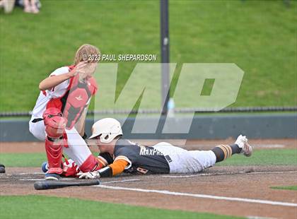 Thumbnail 2 in Flatirons Academy vs. Holly (CHSAA 1A State - Semifinal) photogallery.