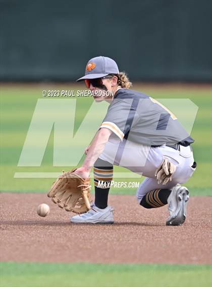 Thumbnail 3 in Flatirons Academy vs. Holly (CHSAA 1A State - Semifinal) photogallery.