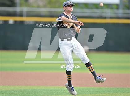 Thumbnail 3 in Flatirons Academy vs. Holly (CHSAA 1A State - Semifinal) photogallery.