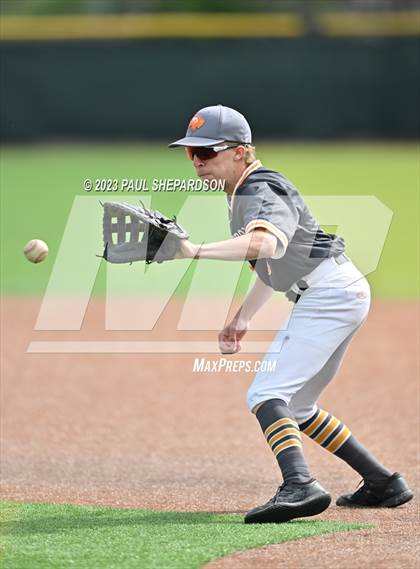 Thumbnail 2 in Flatirons Academy vs. Holly (CHSAA 1A State - Semifinal) photogallery.