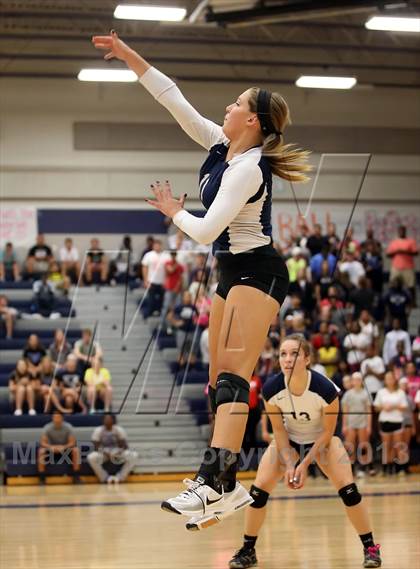 Thumbnail 3 in Pflugerville @ Hendrickson photogallery.