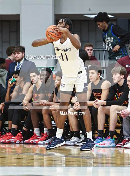 Thumbnail 1 in Oak Hill Academy vs. Brewster Academy (Spalding Hoophall Classic) photogallery.
