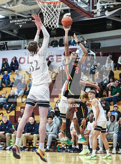 Thumbnail 3 in Oak Hill Academy vs. Brewster Academy (Spalding Hoophall Classic) photogallery.