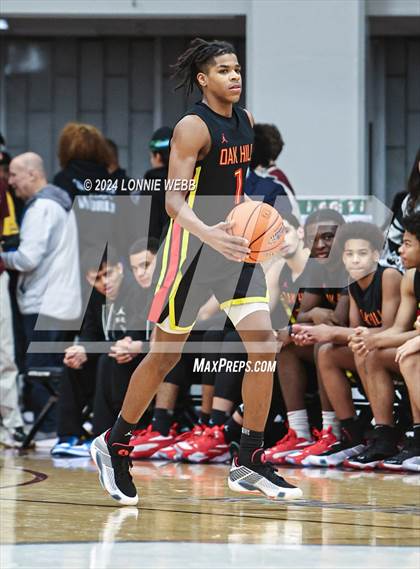 Thumbnail 1 in Oak Hill Academy vs. Brewster Academy (Spalding Hoophall Classic) photogallery.