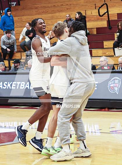 Thumbnail 1 in Oak Hill Academy vs. Brewster Academy (Spalding Hoophall Classic) photogallery.