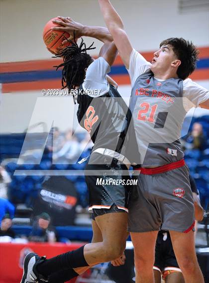 Thumbnail 1 in Skyline Prep vs Albuquerque Academy (Tarkanian Classic) photogallery.