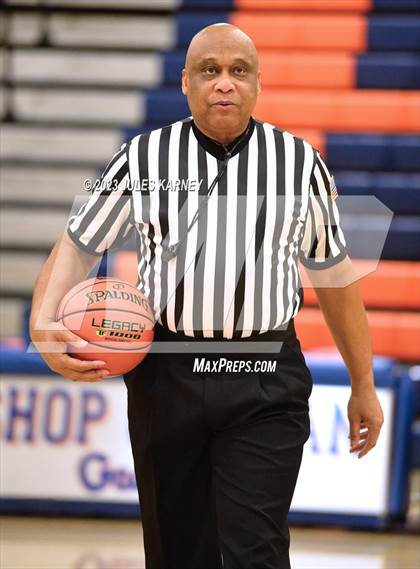 Thumbnail 3 in Skyline Prep vs Albuquerque Academy (Tarkanian Classic) photogallery.