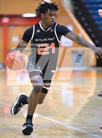 Thumbnail 2 in Skyline Prep vs Albuquerque Academy (Tarkanian Classic) photogallery.