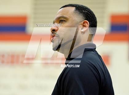 Thumbnail 2 in Skyline Prep vs Albuquerque Academy (Tarkanian Classic) photogallery.