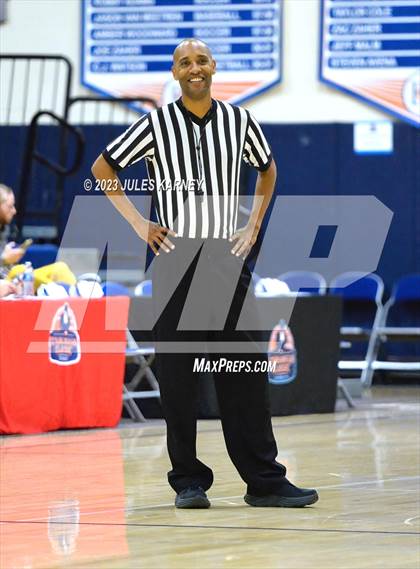 Thumbnail 3 in Skyline Prep vs Albuquerque Academy (Tarkanian Classic) photogallery.