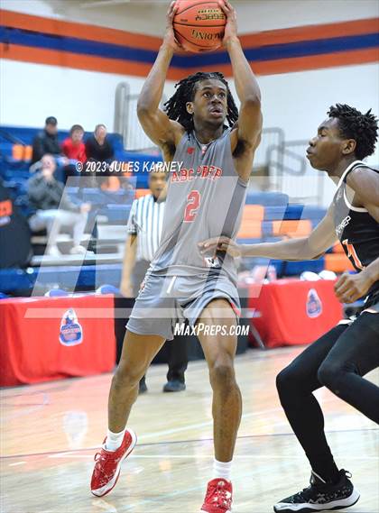 Thumbnail 2 in Skyline Prep vs Albuquerque Academy (Tarkanian Classic) photogallery.