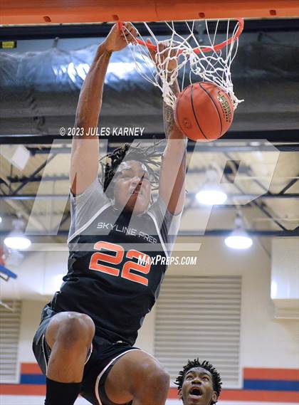 Thumbnail 3 in Skyline Prep vs Albuquerque Academy (Tarkanian Classic) photogallery.