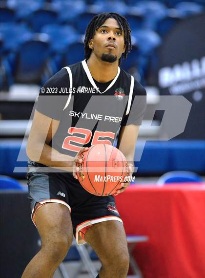 Thumbnail 3 in Skyline Prep vs Albuquerque Academy (Tarkanian Classic) photogallery.
