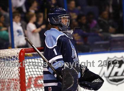 Thumbnail 2 in Christian Brothers vs. SLUH (Challenge Cup) photogallery.