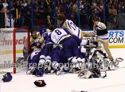 Thumbnail 2 in Christian Brothers vs. SLUH (Challenge Cup) photogallery.
