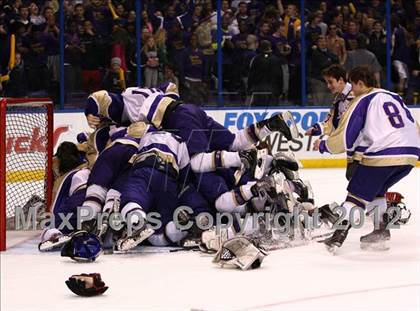 Thumbnail 1 in Christian Brothers vs. SLUH (Challenge Cup) photogallery.
