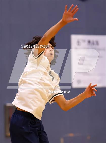 Thumbnail 2 in Whitney @ Vista del Lago photogallery.