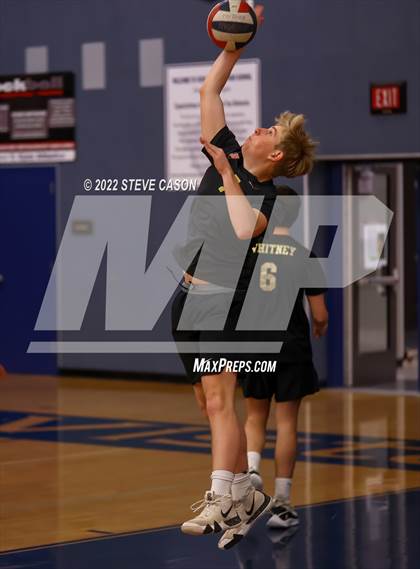 Thumbnail 1 in Whitney @ Vista del Lago photogallery.