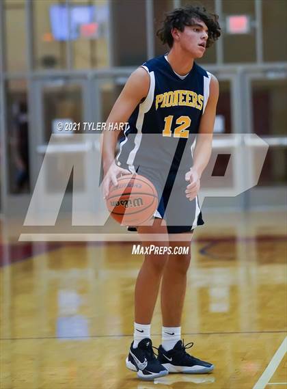 Thumbnail 3 in Mooresville @ Plainfield photogallery.